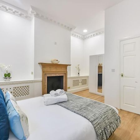 2 Bed Piccadilly Apartment 2 Лондон Екстериор снимка